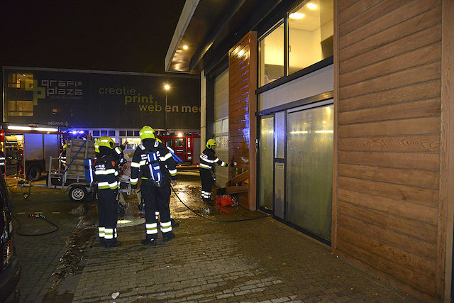 2018/244/20181124-19u00 GB 001 Brand winkel Zuidermolenweg.jpg